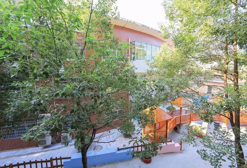 فندق Edinburgh Hostel