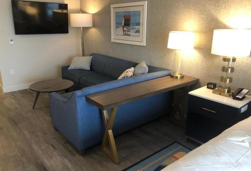 هتل Fenwick Shores, Tapestry Collection By Hilton