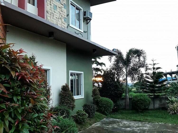 هتل Fragoch Tourist Inn