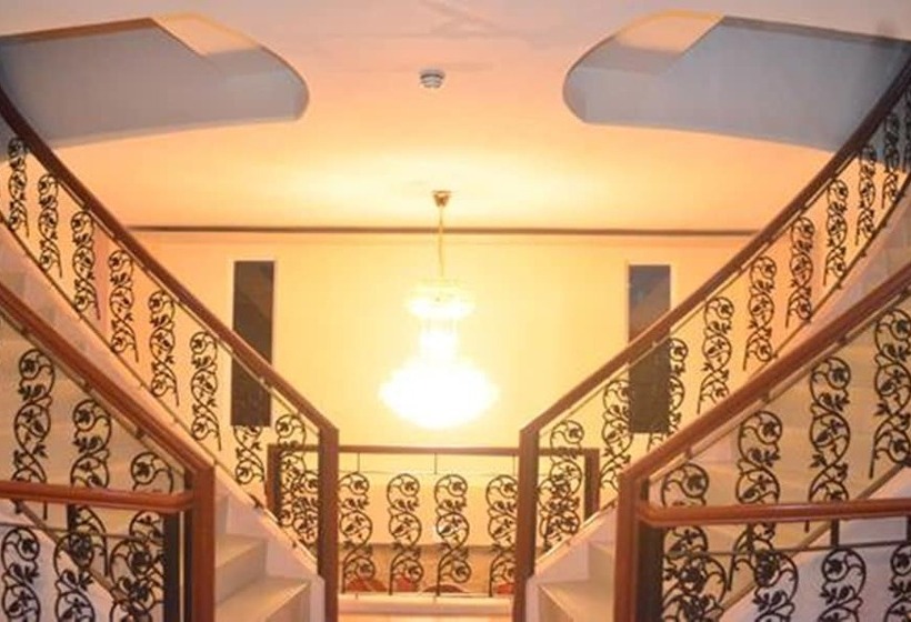 هتل Fragoch Tourist Inn