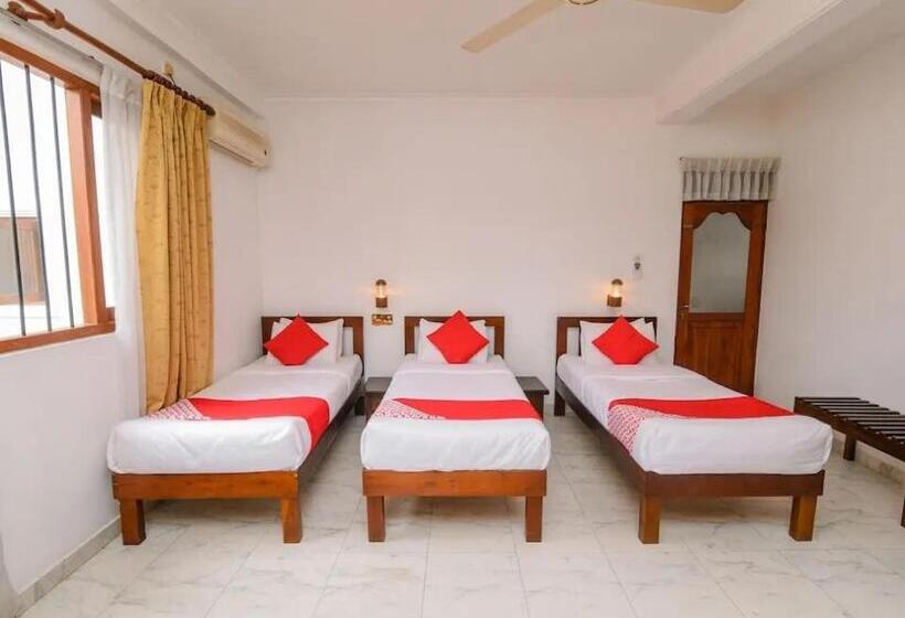 호텔 Grand Kandy Villa