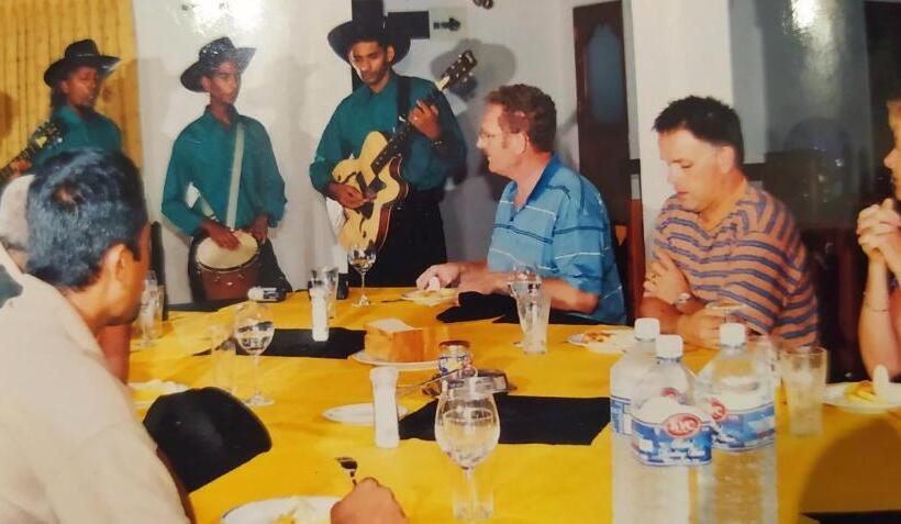 호텔 Grand Kandy Villa