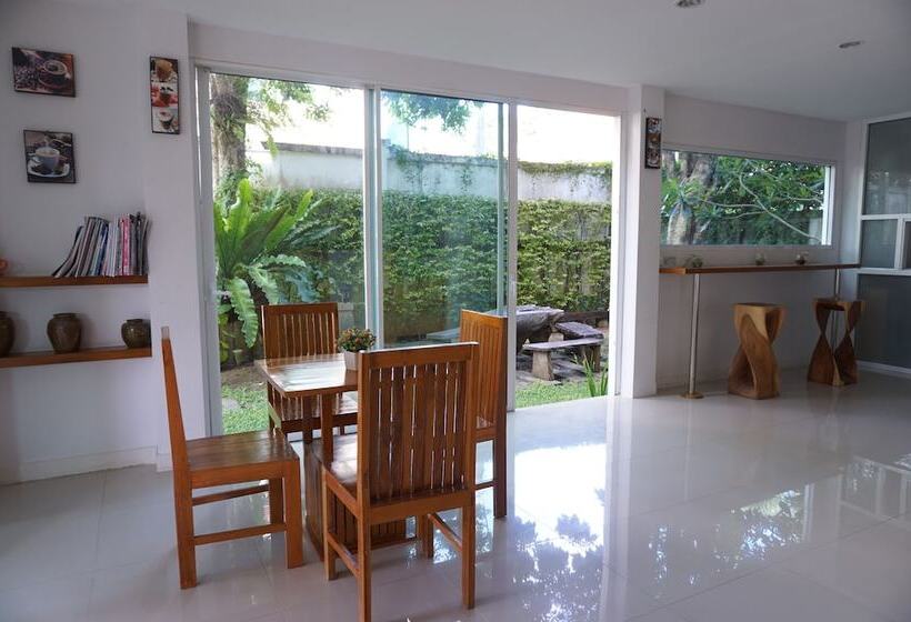 Отель Green House Phuket