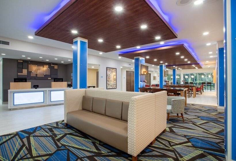 فندق Holiday Inn Express & Suites   Deland South, An Ihg