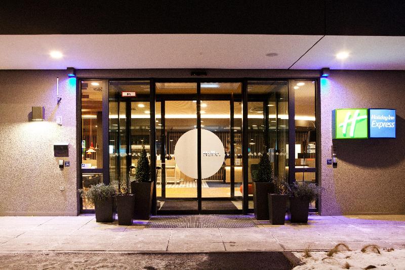 Hotel Holiday Inn Express Munich   Olympiapark, An Ihg