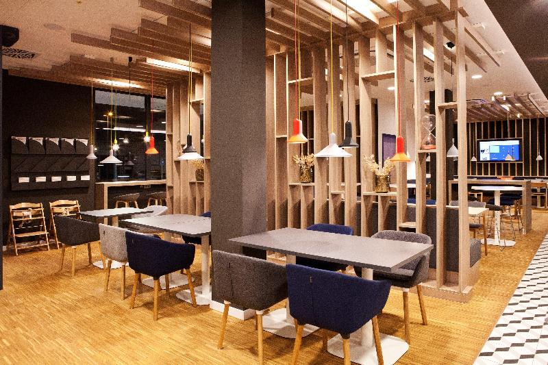 Hotel Holiday Inn Express Munich   Olympiapark, An Ihg