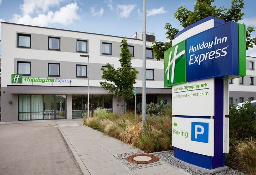 Hotel Holiday Inn Express Munich   Olympiapark, An Ihg