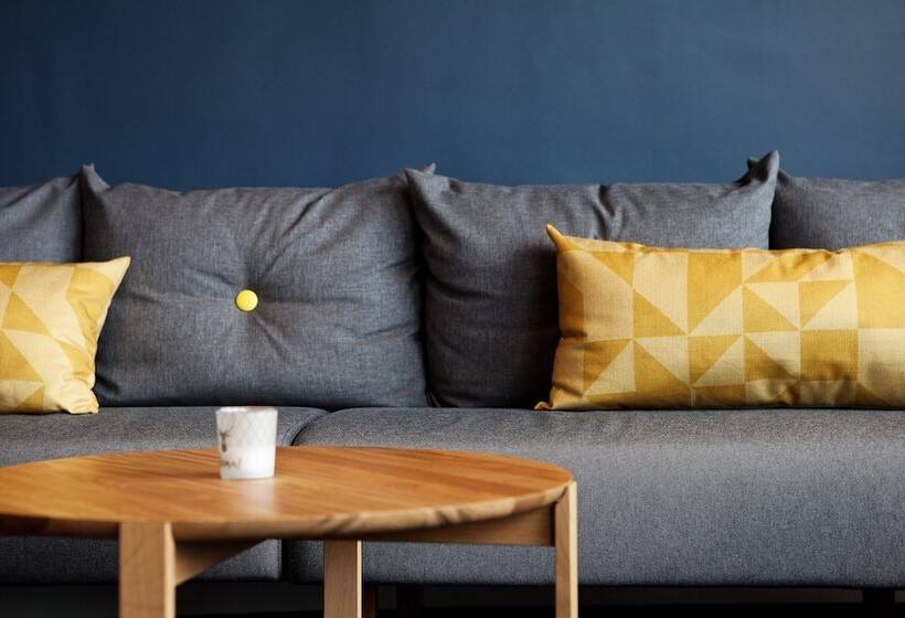 Hotel Holiday Inn Express Munich   Olympiapark, An Ihg