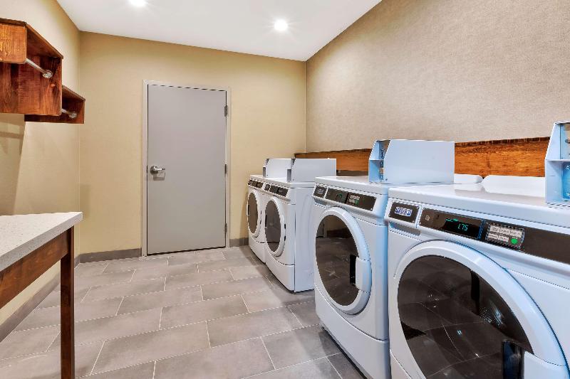 فندق Home2 Suites By Hilton Saginaw, Mi