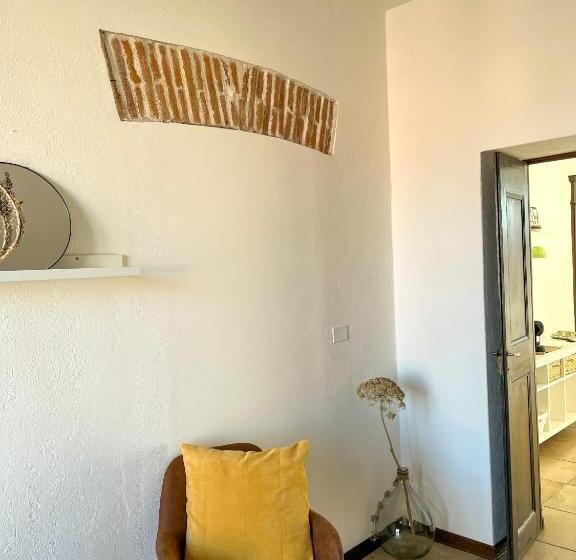 Отель Is Scabas Guestrooms