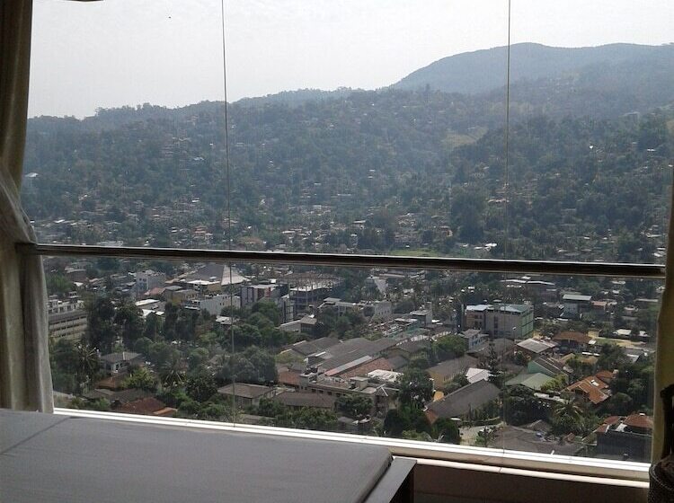 Отель Kandy View Garden