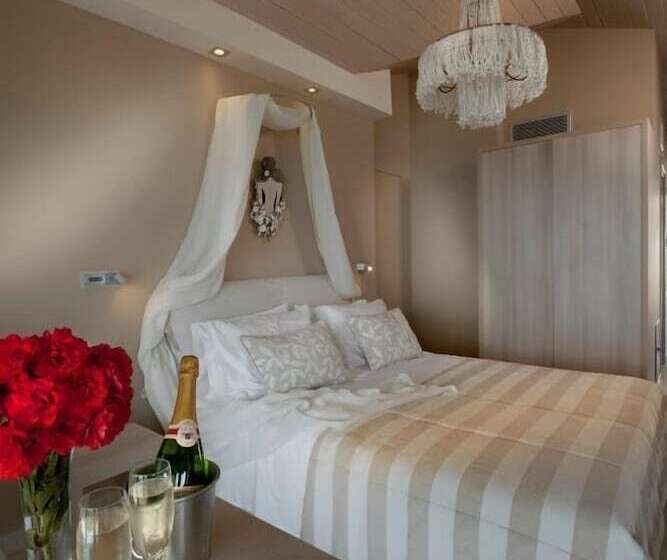 בית מלון כפרי Karavia Lux Inn