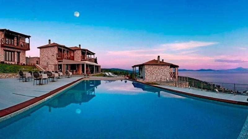 호텔 Karavia Lux Inn