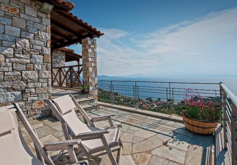 בית מלון כפרי Karavia Lux Inn