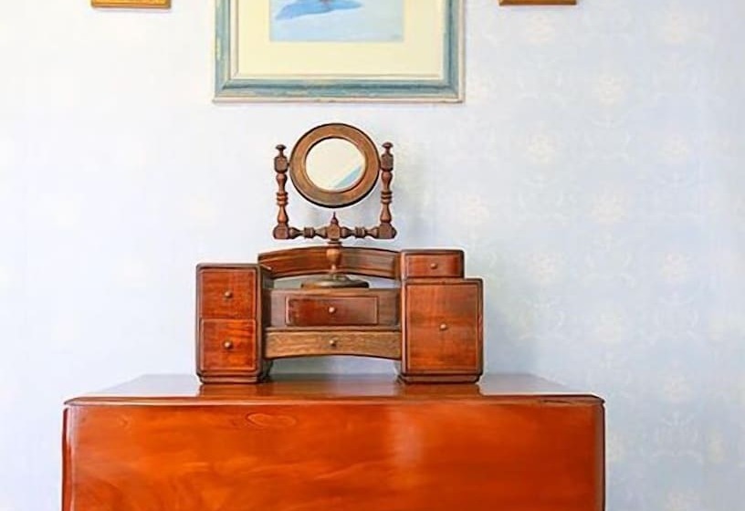 בית מלון כפרי Kismet Cottage