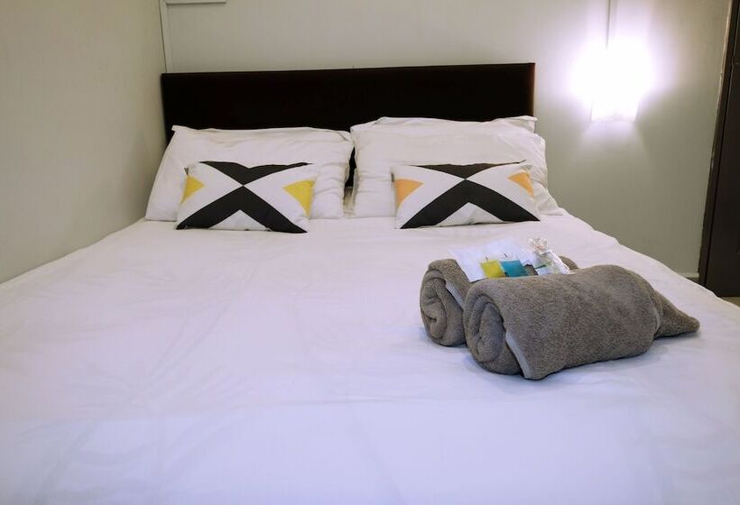 Hotel Kk Room At Kota Kinabalu City Center