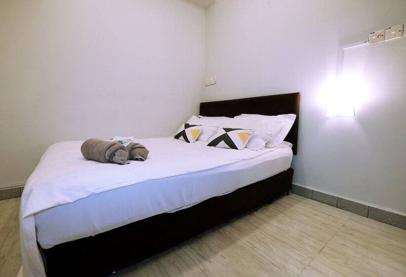 Hotel Kk Room At Kota Kinabalu City Center