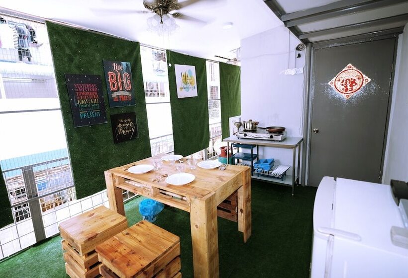 Hotel Kk Room At Kota Kinabalu City Center