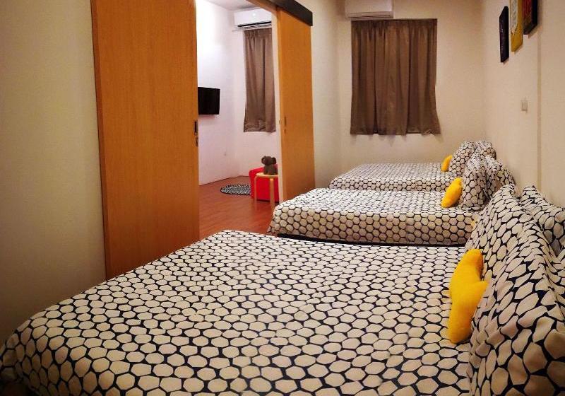 Hotel Lazy Elephant Guesthouse