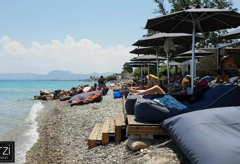 酒店 Marzi Boutique