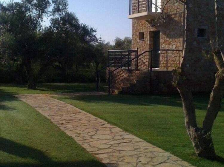 בית מלון כפרי Megalos Kampos