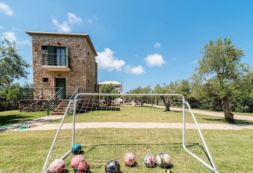 בית מלון כפרי Megalos Kampos