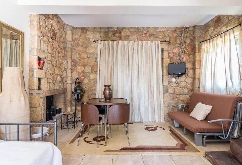 בית מלון כפרי Megalos Kampos