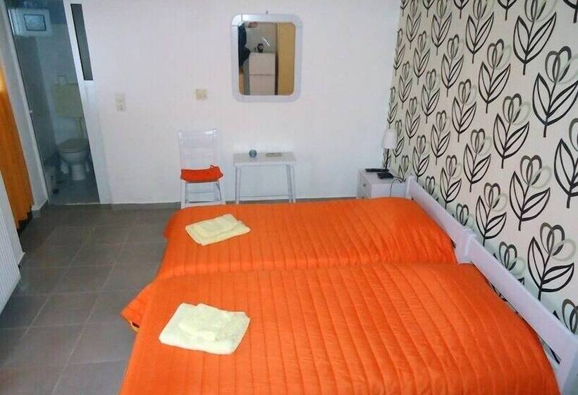 בית מלון כפרי Meltemi