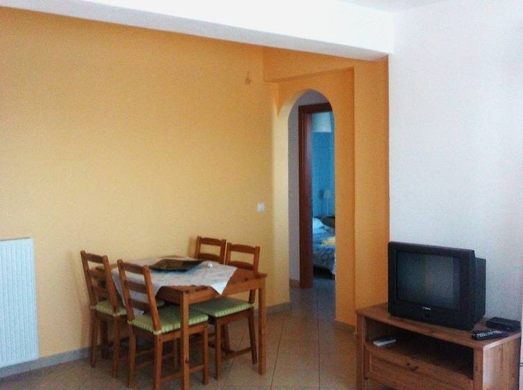 בית מלון כפרי Meltemi