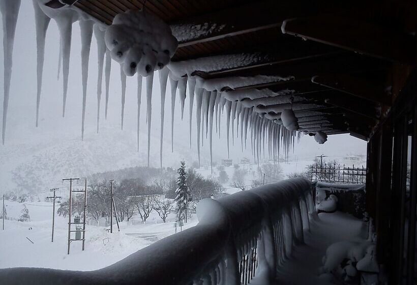 בית מלון כפרי Metoxi