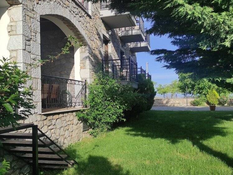 호텔 Ouranogiton Resort