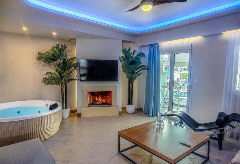 בית מלון כפרי Panorama Suites & Spa   Adults Only