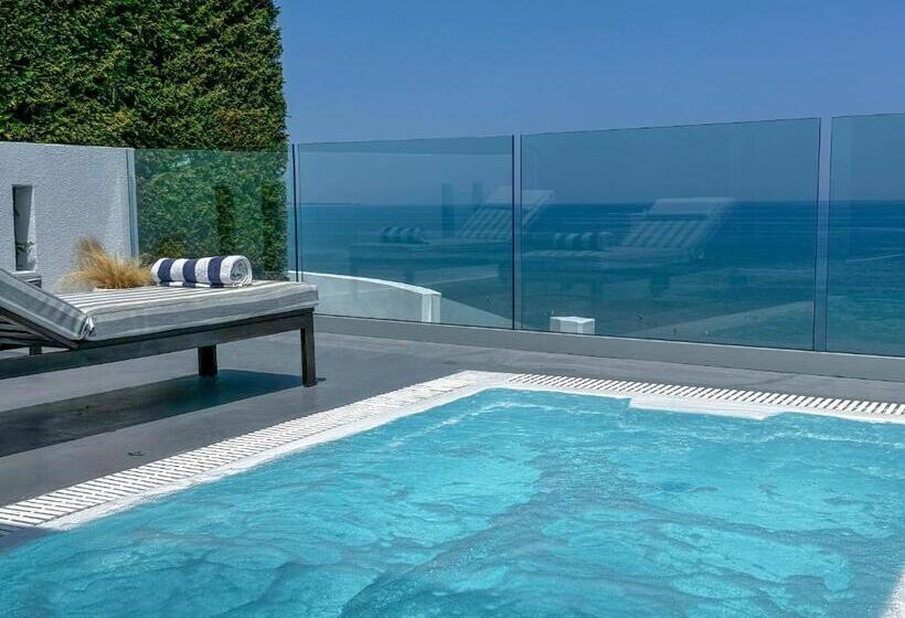 בית מלון כפרי Panorama Suites & Spa   Adults Only