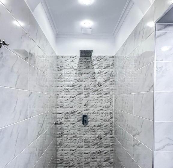 בית מלון כפרי Panorama Suites & Spa   Adults Only