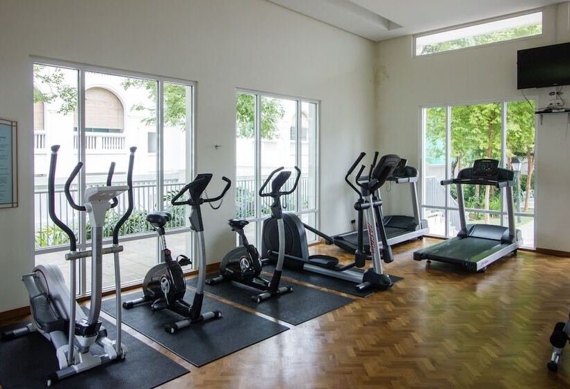 בית מלון כפרי Profolio Straits Quay