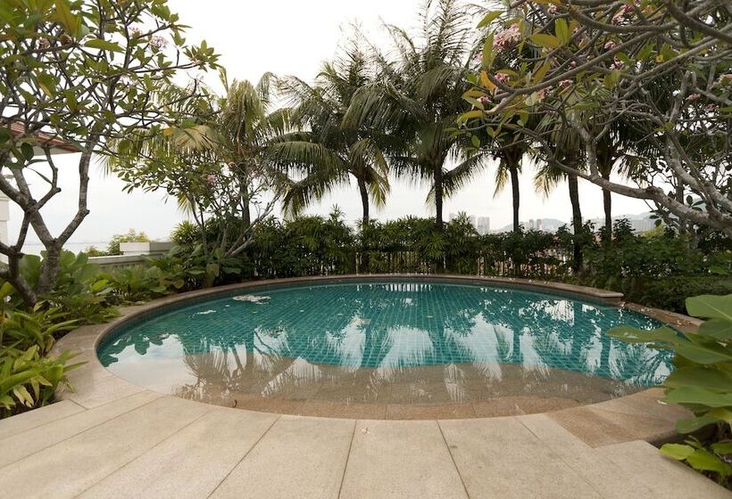 בית מלון כפרי Profolio Straits Quay