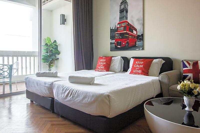 בית מלון כפרי Profolio Straits Quay