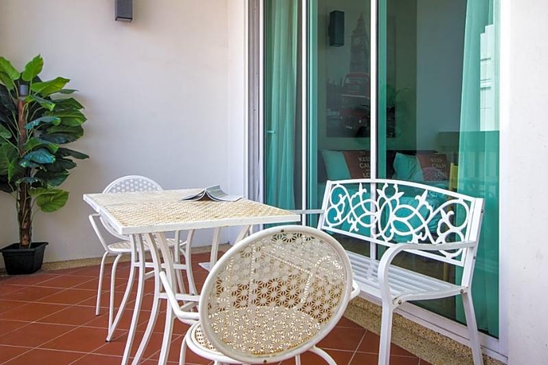 בית מלון כפרי Profolio Straits Quay