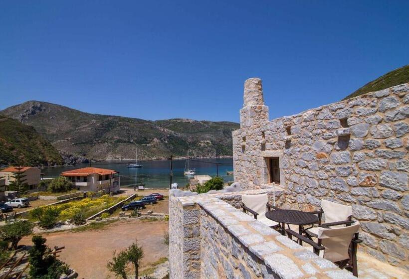 בית מלון כפרי Psamathous Guesthouse