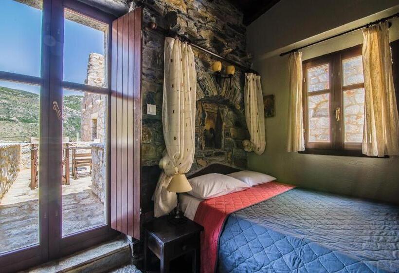 בית מלון כפרי Psamathous Guesthouse