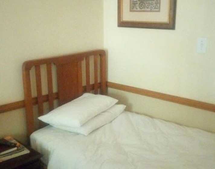 בית מלון כפרי Pumulani Lodge