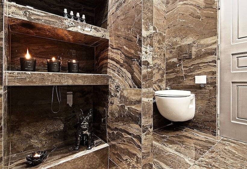 בית מלון כפרי Royal Riviera Residence