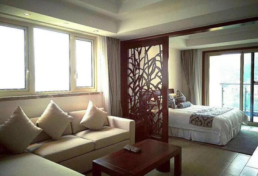 فندق Sanya Shanghai Huating Boutique Resort