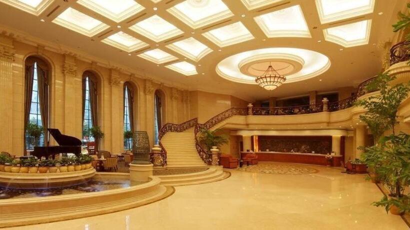 فندق Sanya Shanghai Huating Boutique Resort