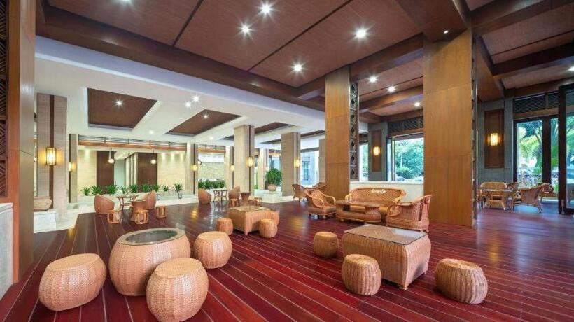 בית מלון כפרי Sanya Shanghai Huating Boutique Resort