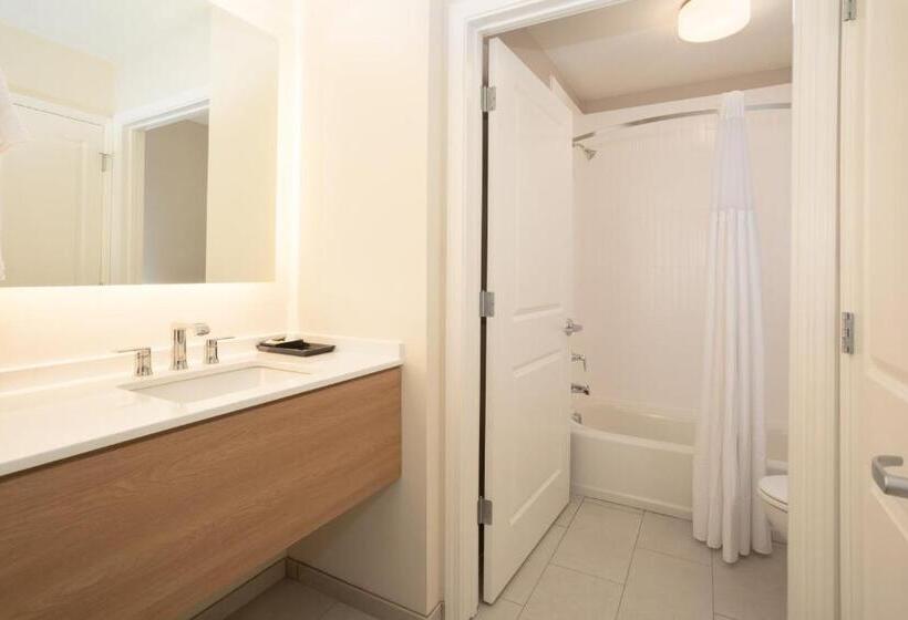 Отель Staybridge Suites Carson City Tahoe Area, An Ihg