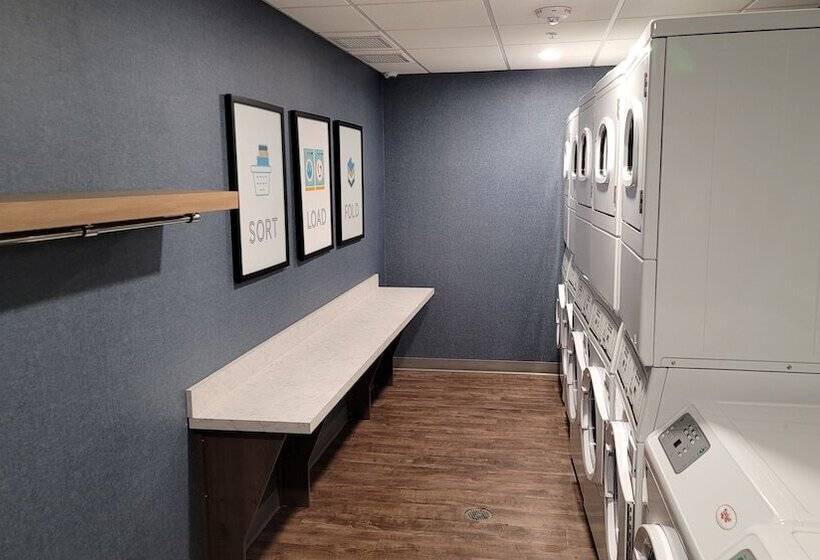 Отель Staybridge Suites Carson City Tahoe Area, An Ihg