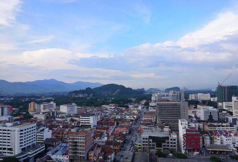 فندق The Octagon Ipoh By Plush