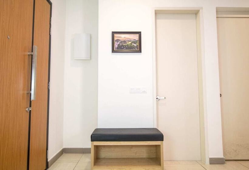 فندق The Octagon Ipoh By Plush