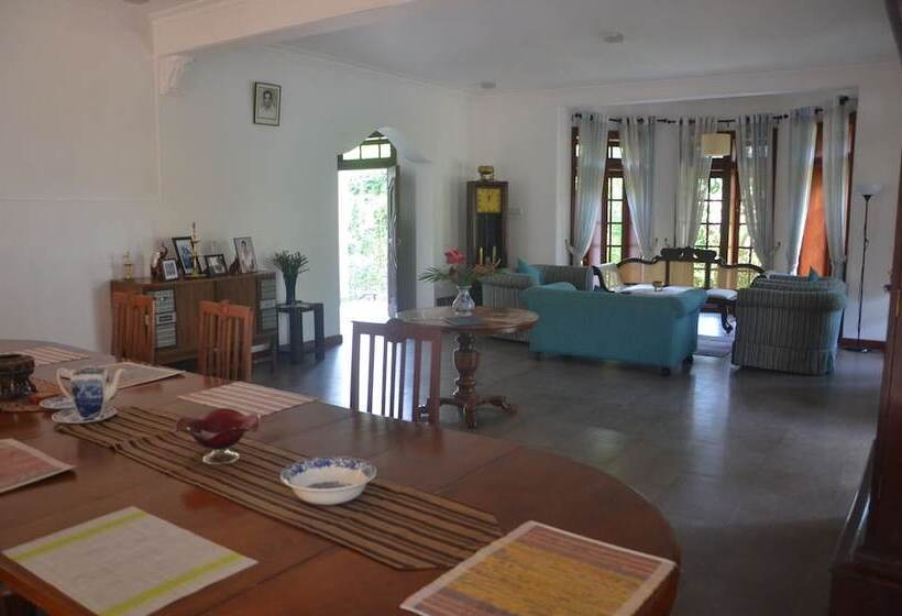 فندق The Pinnacle Fine Accommodation